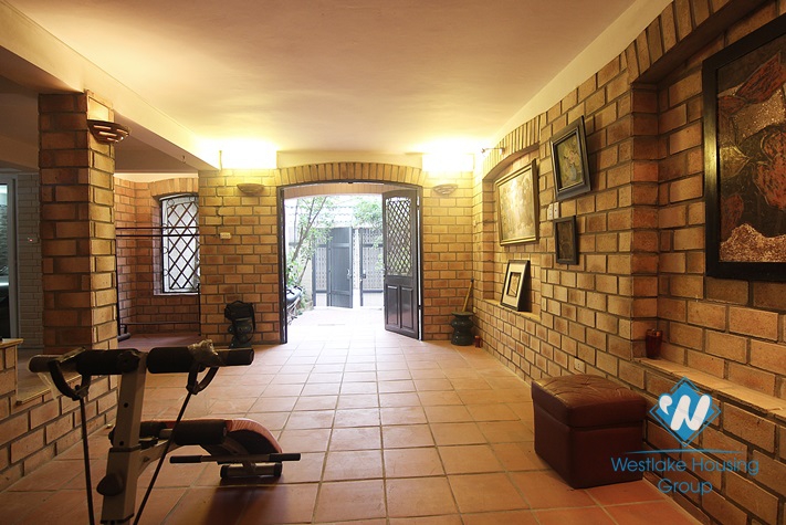 Three bedrooms house for rent on Au Co street, Tay Ho district, Ha Noi